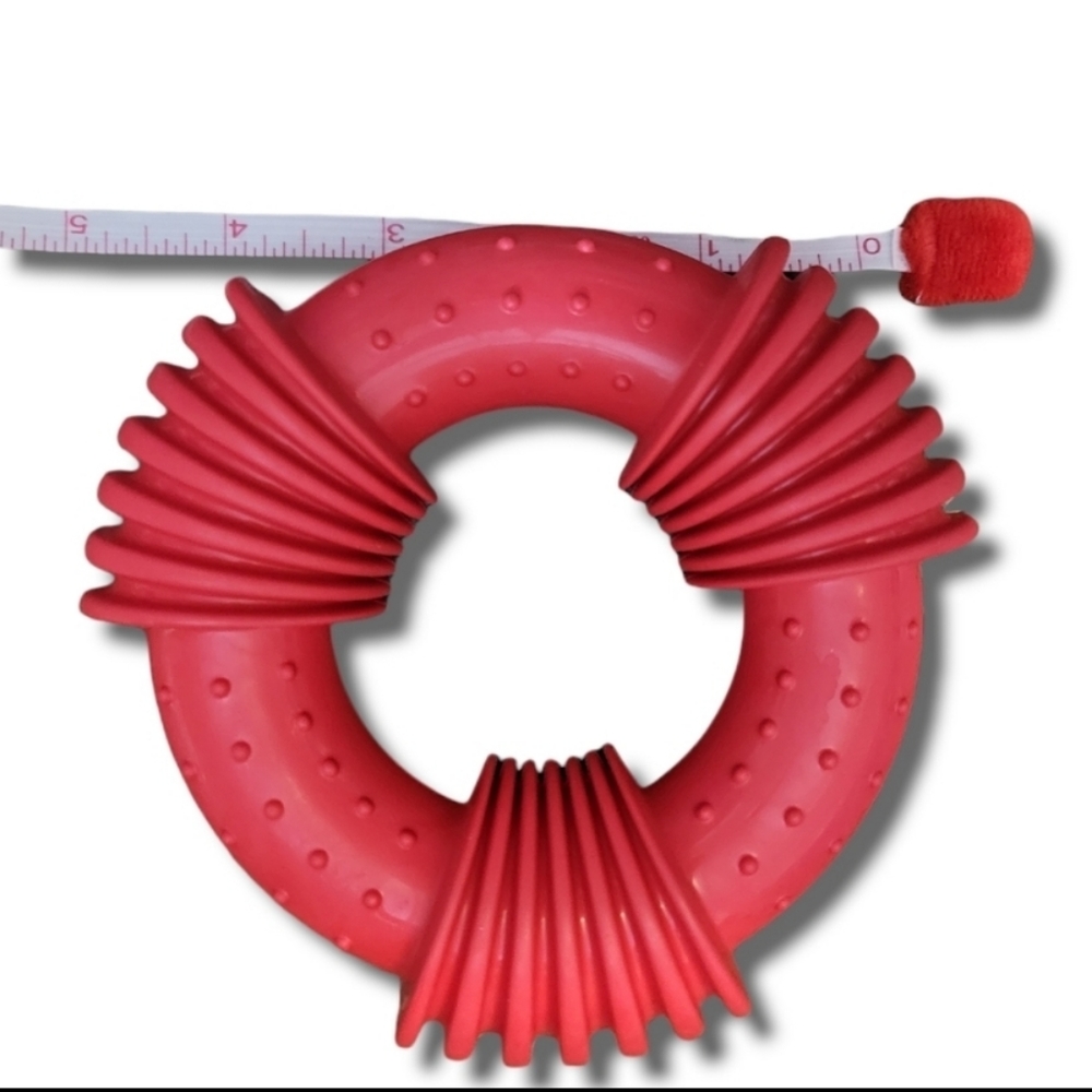 2/20$ DOG RUBBER ROUND TOY RED HARD WITH SOFT EXTERIOR.  5 IN X 1.5 IN NEW